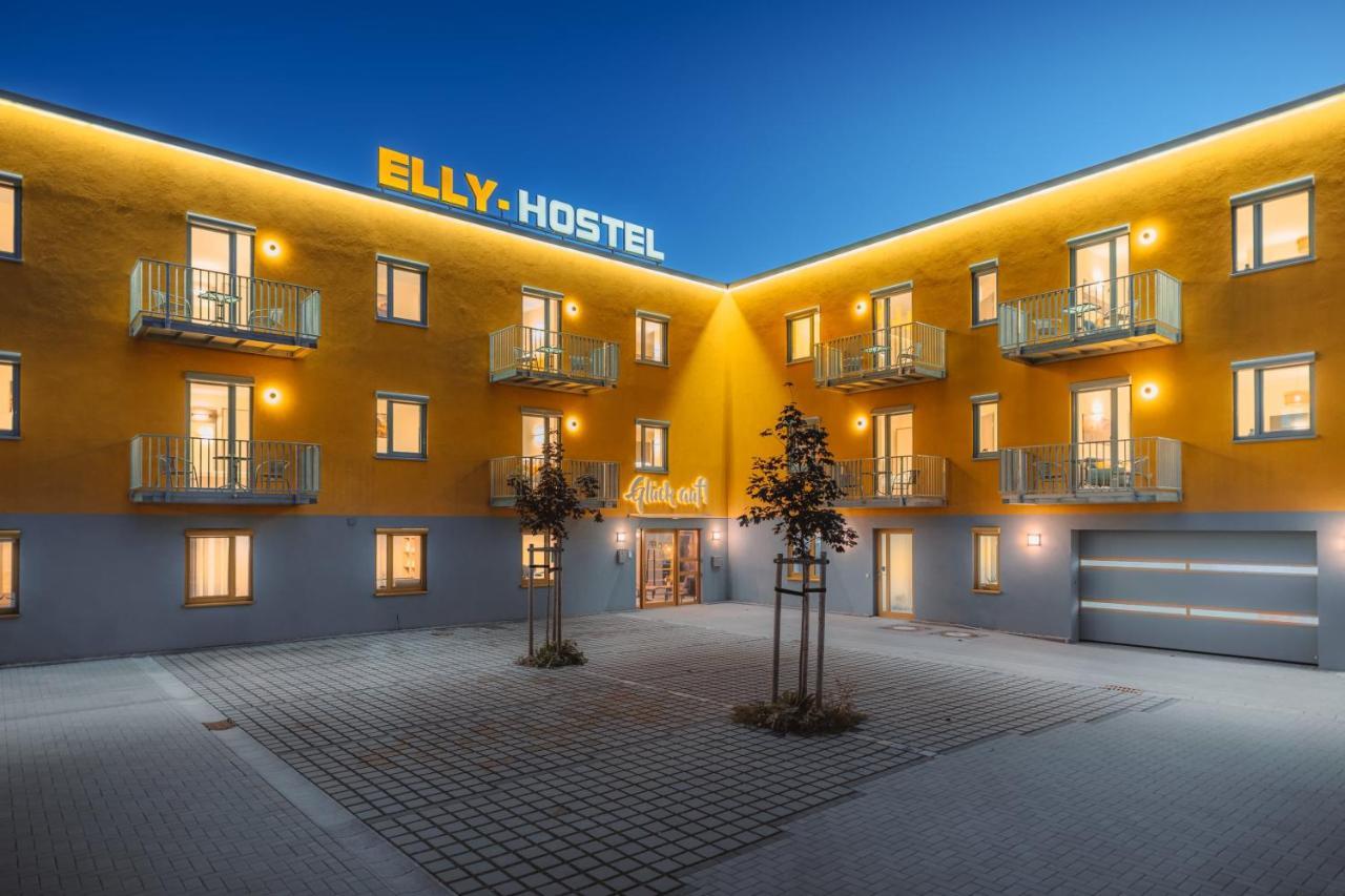 Elly Hostel フライベルク エクステリア 写真