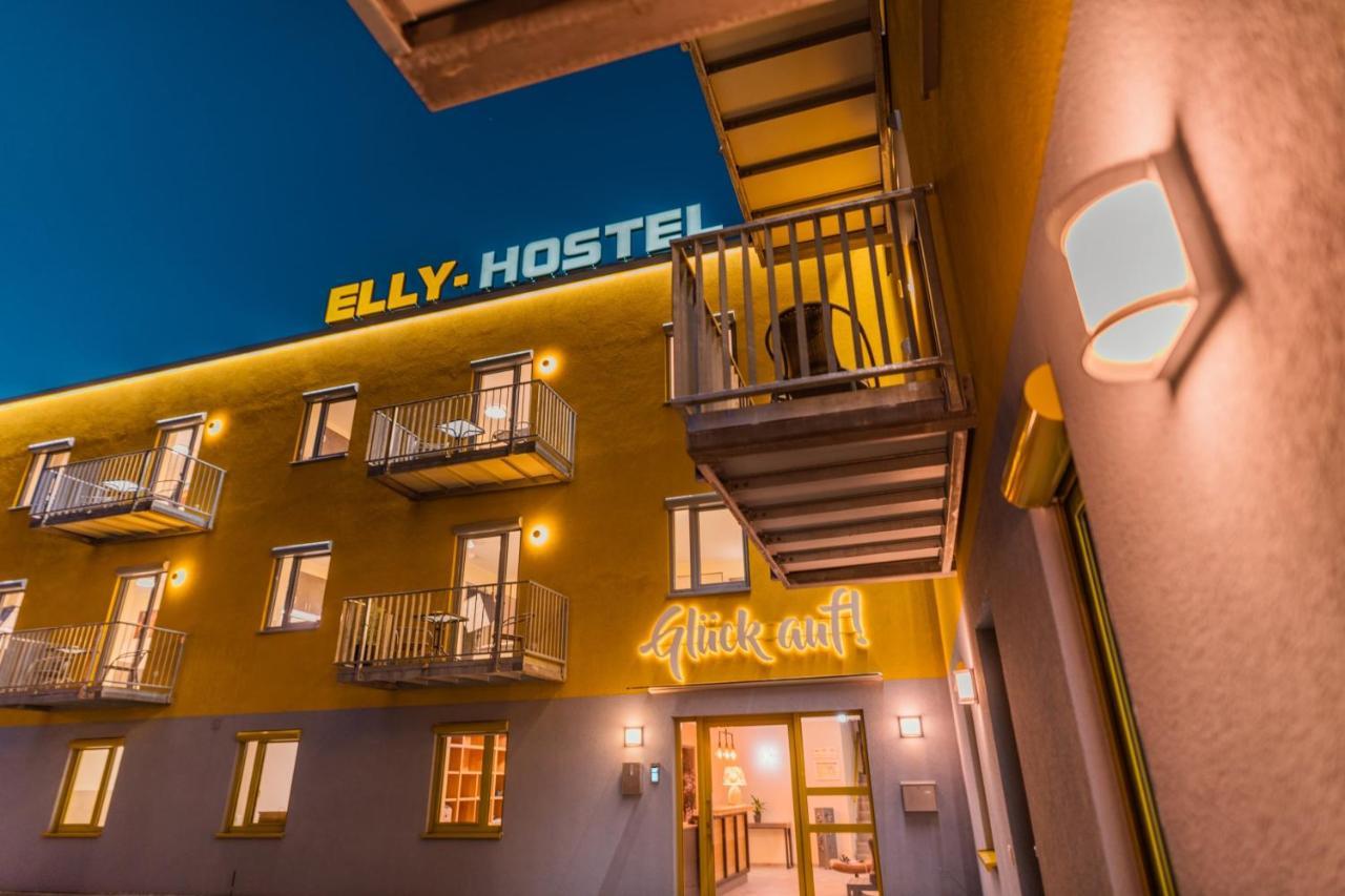 Elly Hostel フライベルク エクステリア 写真